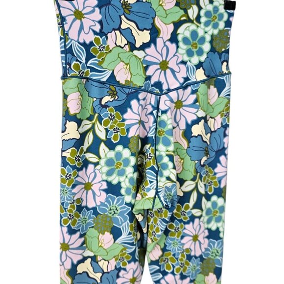 Aerie Real Me Crossover Waist 7/8 Leggings, Floral, Stretch, Size Medium - Picture 7 of 9